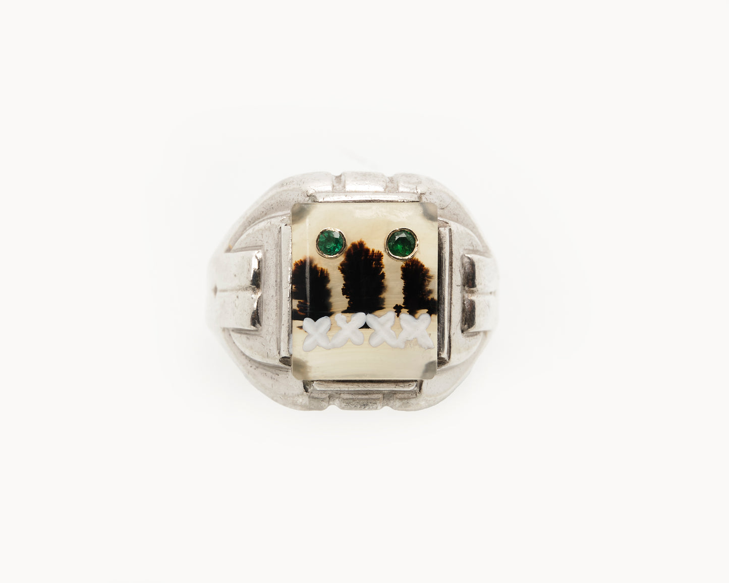 "Metropolis" Agate Emoji Signet Ring with Emerald Eyes