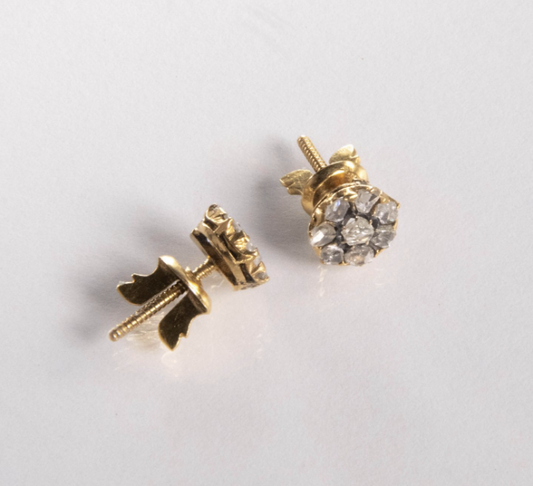 Peranakan 18K Flower Stud Earrings